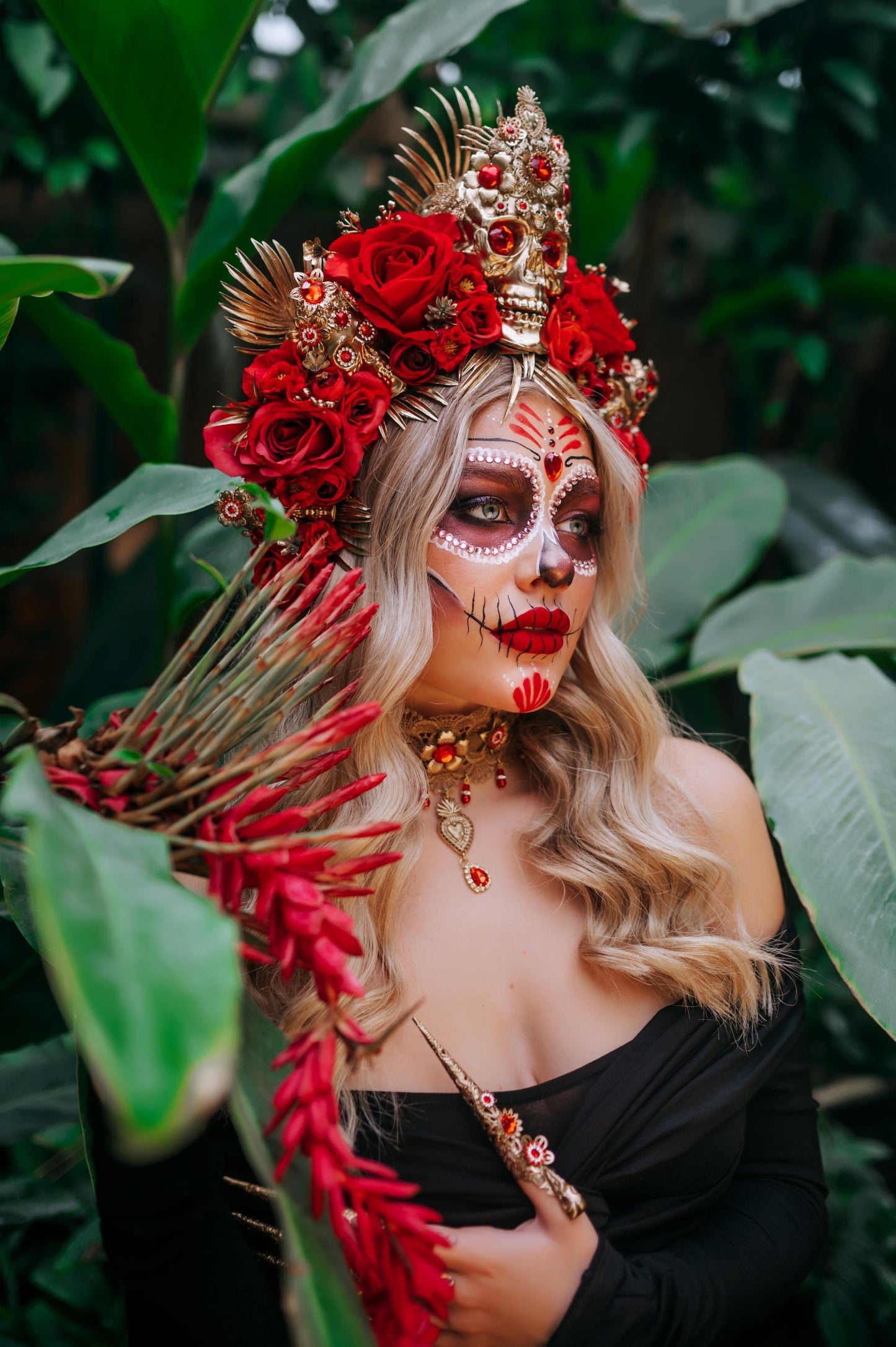 Red flower crown, Sugar skull, La Catrina flower crown, Halloween headband, Halloween costume, Day of the Dead headpiece, Flower crown