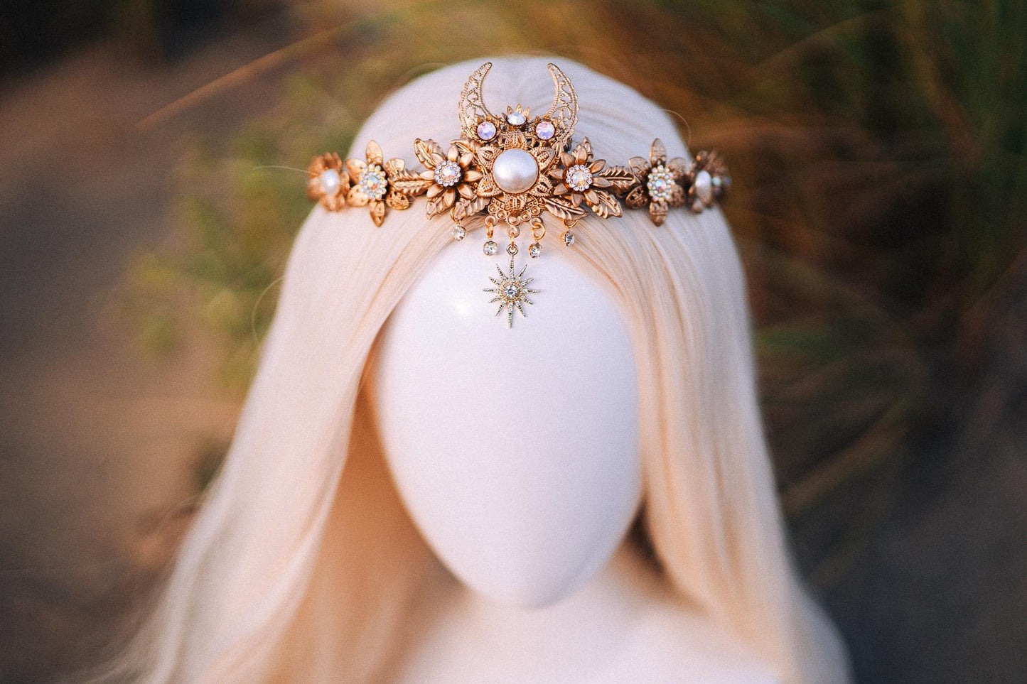 Gold tiara, Bridal crown, Wedding crown, Bridal headpiece, Wedding headpiece, Boho bride, Festival bride, Gold crown, Gold headpiece