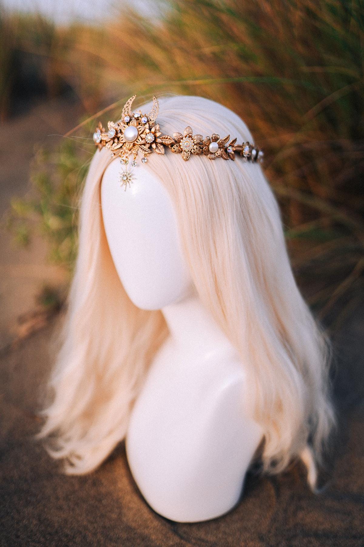 Gold tiara, Bridal crown, Wedding crown, Bridal headpiece, Wedding headpiece, Boho bride, Festival bride, Gold crown, Gold headpiece