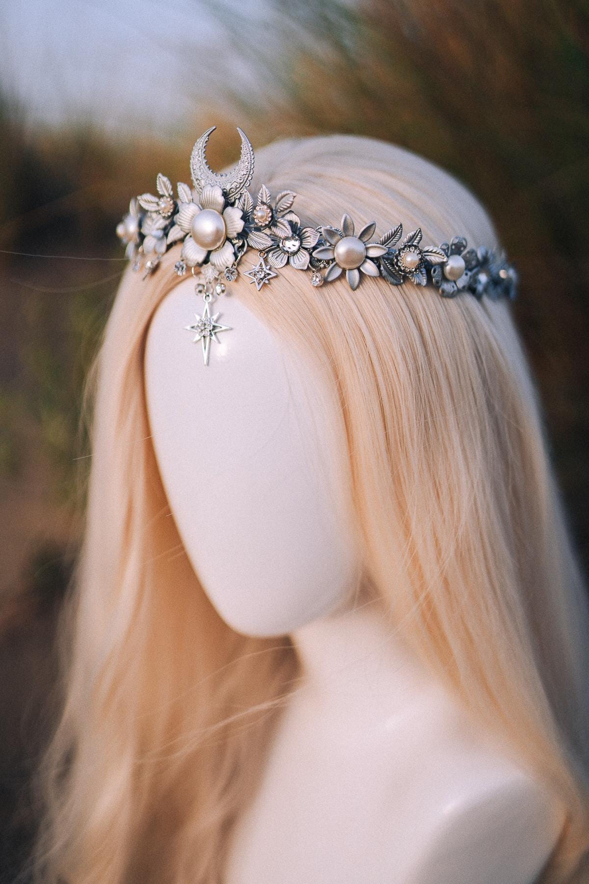 Bridal crown, Celestial crown, Silver crown, Fairy Crown, Wedding crown, Bridal headpiece, Bridal crown, Silver tiara, Goddess crown, Boho