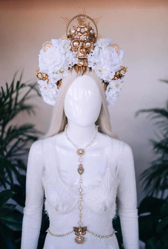 La Catrina harness, Pearl necklace, Festival harness, Festival fashion, Photo props, Belt, Sacred heart, Gold harness, Halloween costume