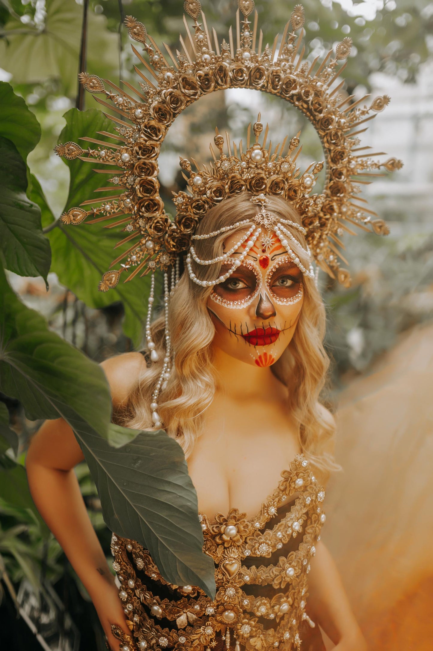 Gold halo crown, Sugar skull, La Catrina flower crown, Halloween headband, Halloween costume, Day of the Dead headpiece, Flower crown