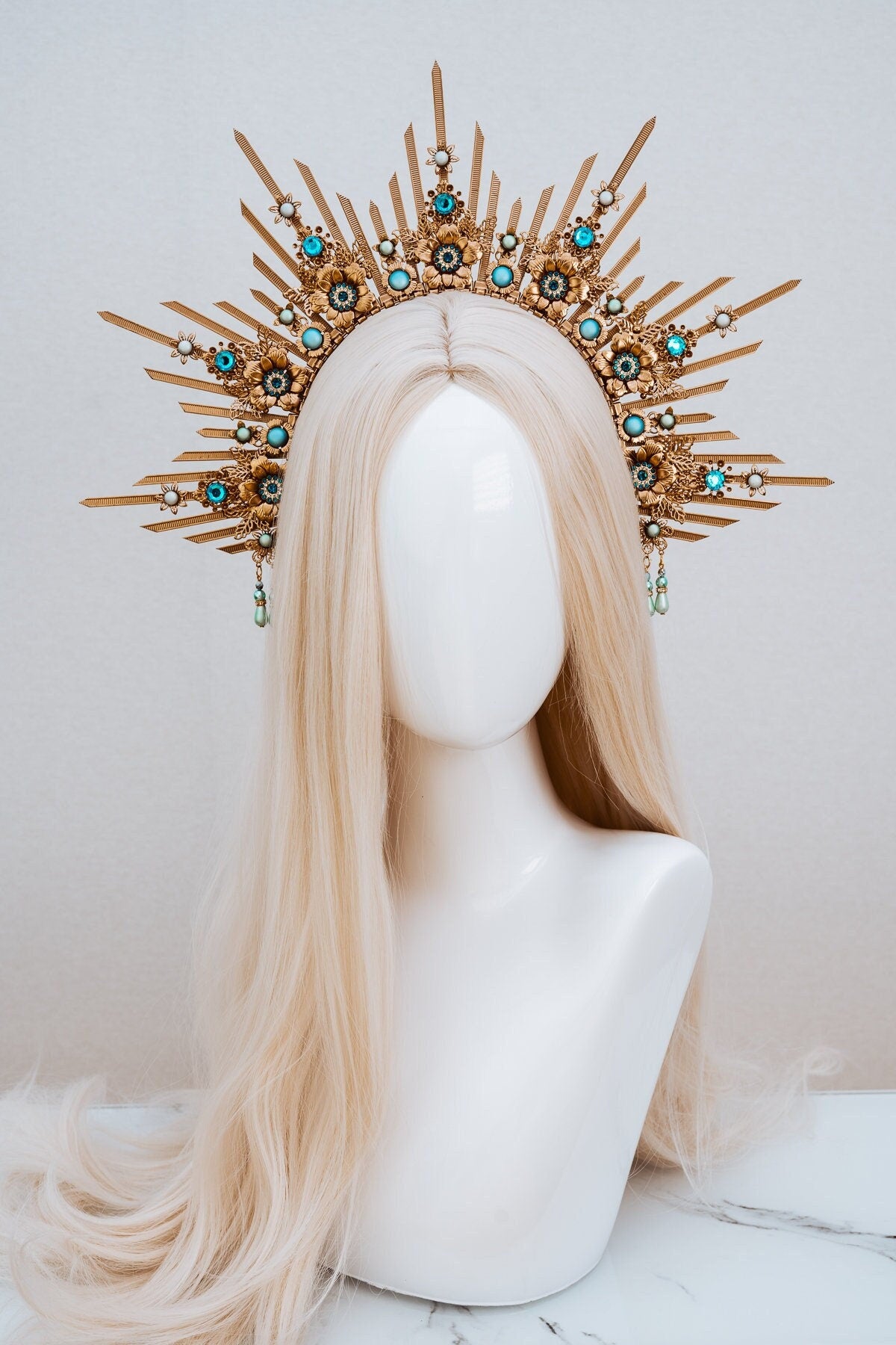 Blue crown, Moon child Halo, Halo, Halo Crown, Halo Headpiece, Halo Headband, Halo Headlights, Gold Halo, Headpiece, Wedding Crown, Tiara