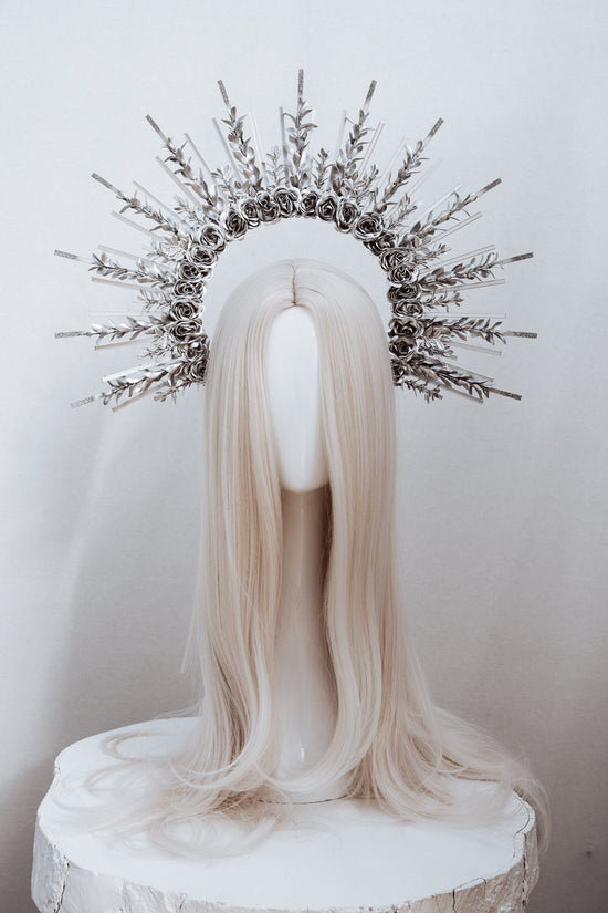 Silver halo crown, Halo headpiece, Silver tiara, Festival headpiece, Silver flower crown, Wedding crown, Flower crown, Mary Crown, Fairy