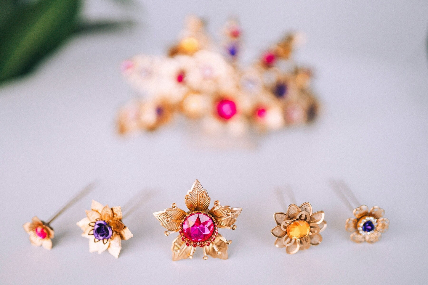 Boho flower hairpins, Flower hair comb, Wedding flowers, Purple flowers in hair, Boho bride, Boho chic style, Metal flower Hairpins