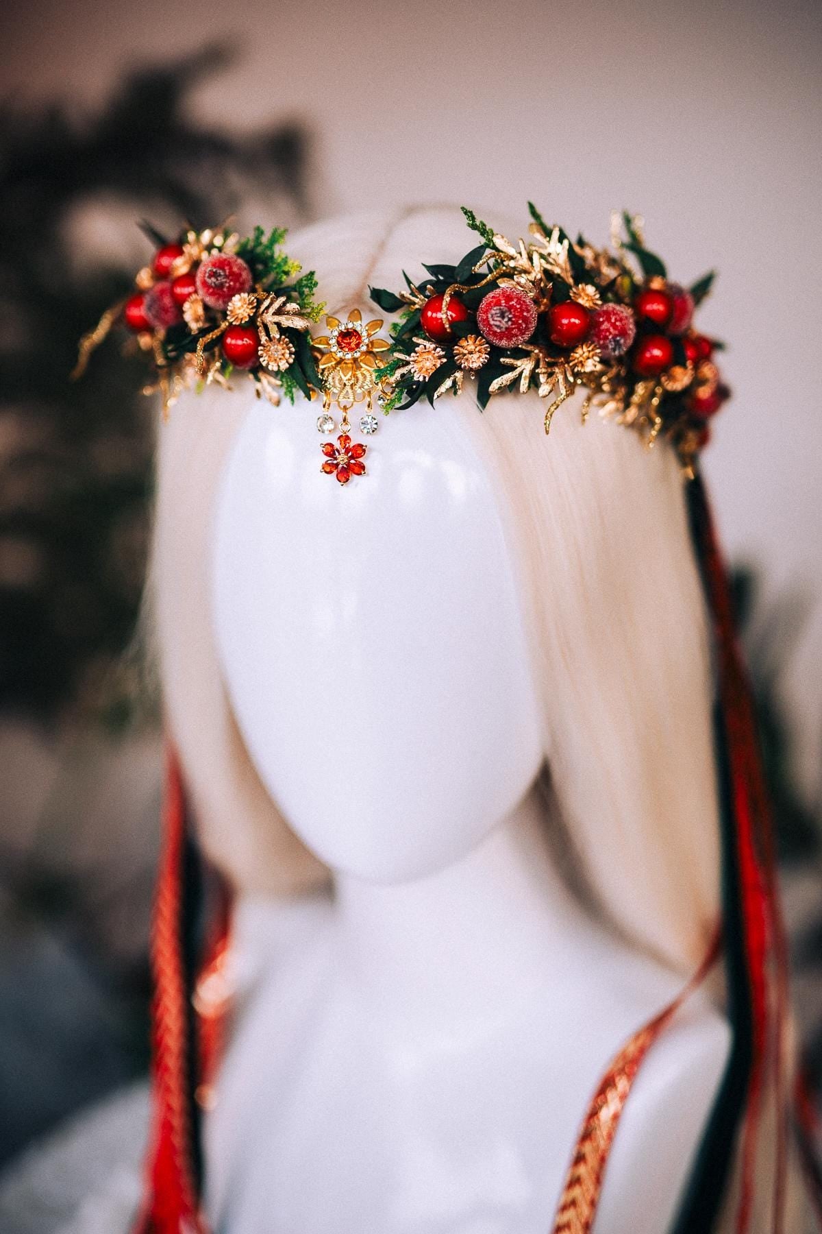 Christmas flower crown, Christmas hair wreath, Christmas wreath, Christmas party, Christmas outfit, Flower headband, Christmas headband