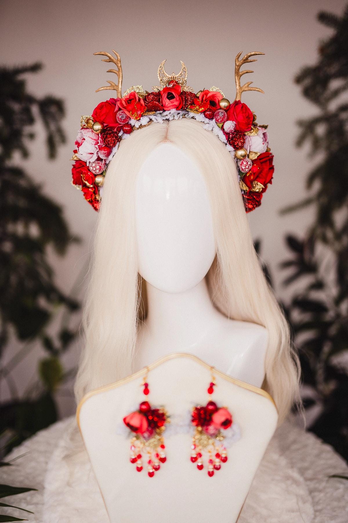 Red Christmas headband, Christmas party headband, Christmas flower crown, Merry Christmas, Christmas headband, Red flower crown