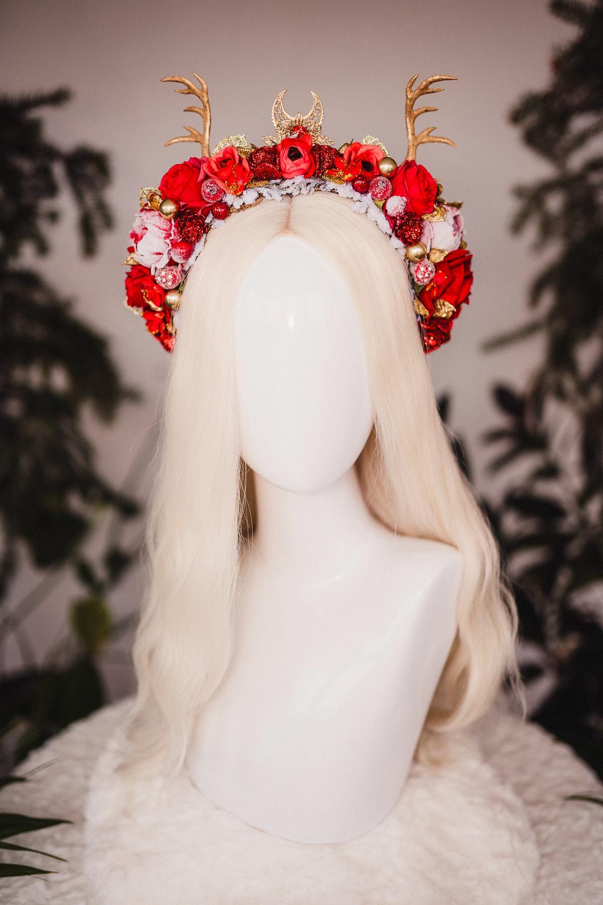 Red Christmas headband, Christmas party headband, Christmas flower crown, Merry Christmas, Christmas headband, Red flower crown