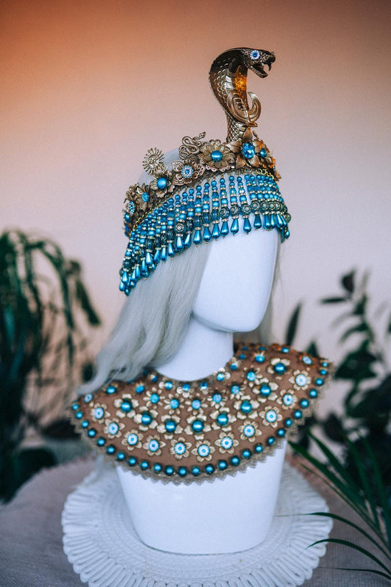 Cleopatra costume accessories