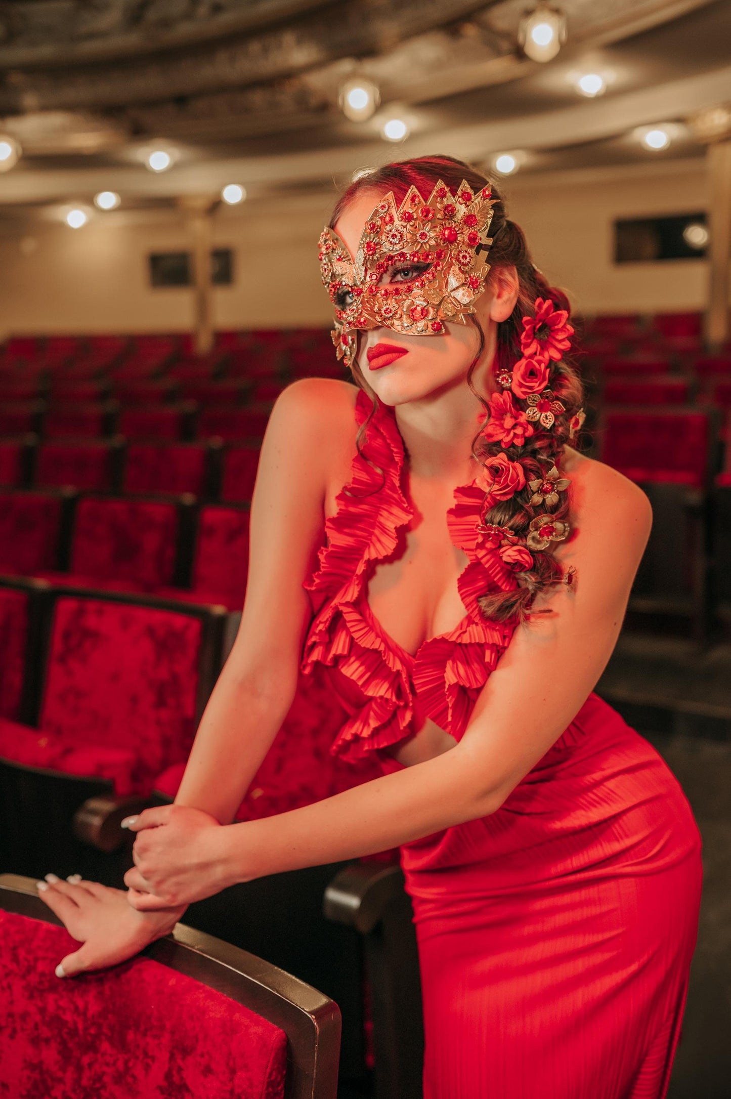 Red Venetian face mask