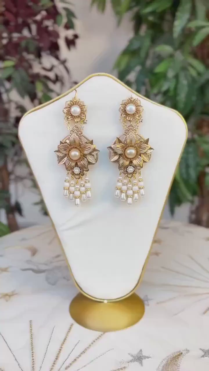 Load and play video in Gallery viewer, Romantic Flower earrings Gold earrings Celestial Earrings Floral earrings Jewellery Wedding accessories Festival fashion Bridal earrings
